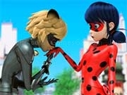 Play Miraculous Love Story Puzzle