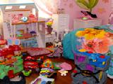 Play Hidden objects messy kids room
