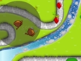 Play Bloons Tower Defense 5 now