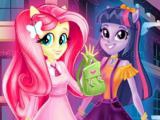 Play Equestria girls first day at school