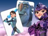 Play Trollhunters rise of the titans card match