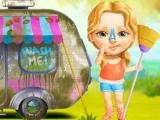 Play Sweet girl summer camp now