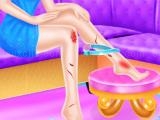 Play Girl bathroom accident now
