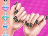 Play Royal theme nail art diy