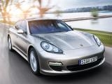 Play Porsche panamera puzzle now
