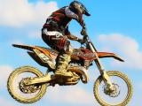 Play Dirtbike racing stunts